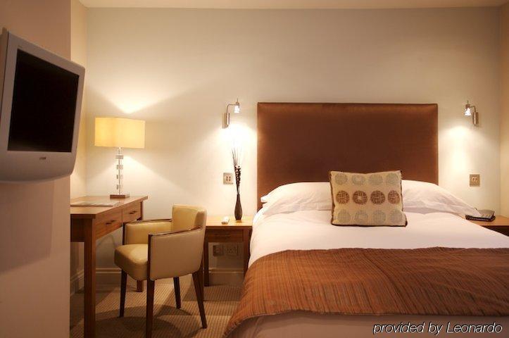 The George Hotel & Monty'S Cheltenham Kamer foto